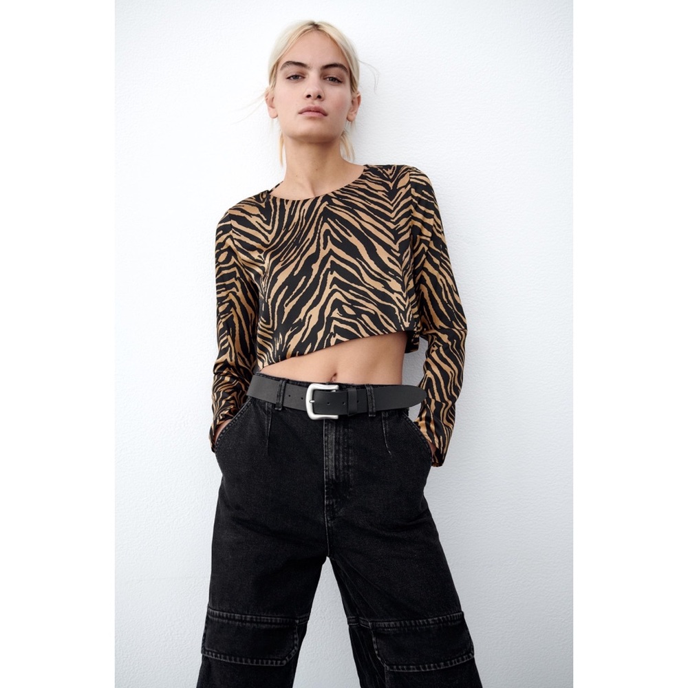 NWT Zara Satin Effect Animal Print Top Size Small